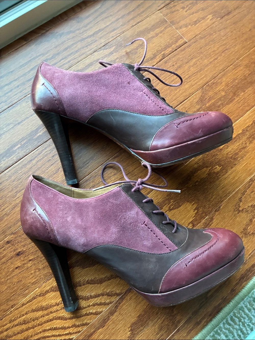 Brooks Brothers Women's Burgundy Lace-Up High Heel Oxford